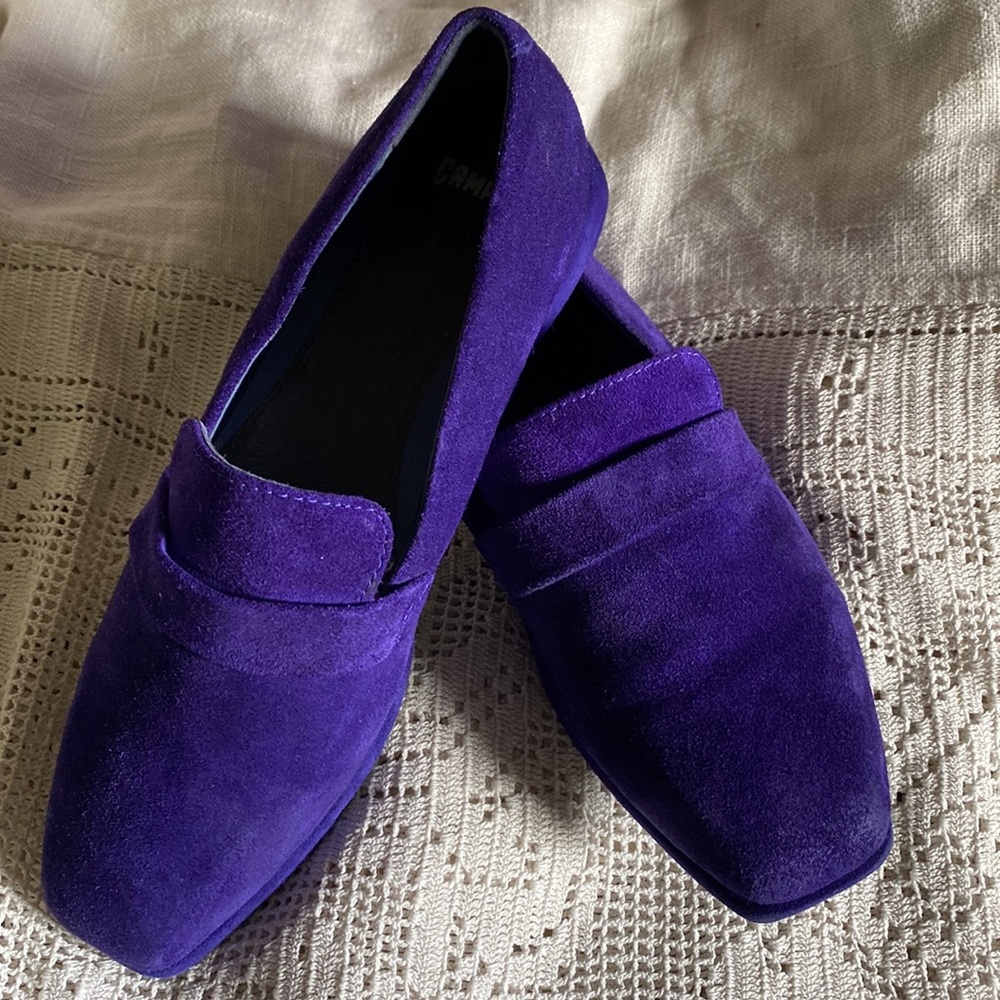 Camper Indigo Suede Loafers size 38 US 7.5 Pristine, Like New! Blue/ Purple